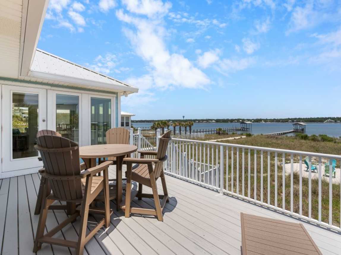 15 LBDAZE DR BACK DECK