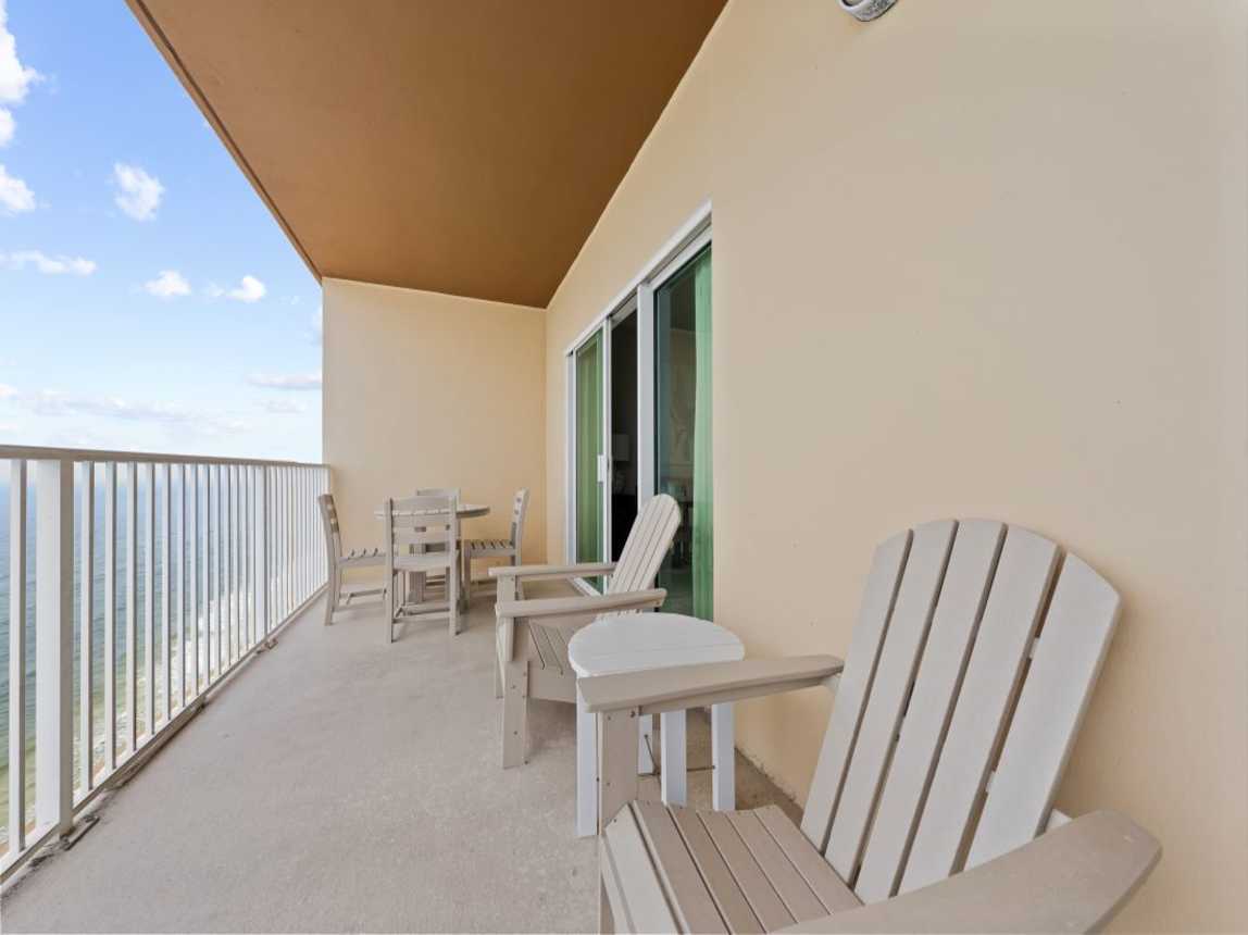 5.2 Crystal Shores West 1205 Balcony