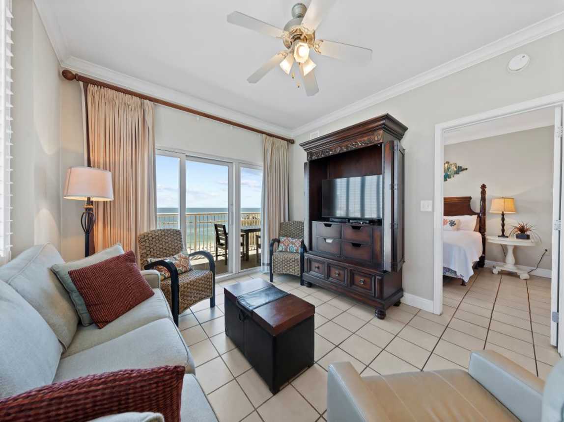 2 Crystal Tower 1101 Living Room