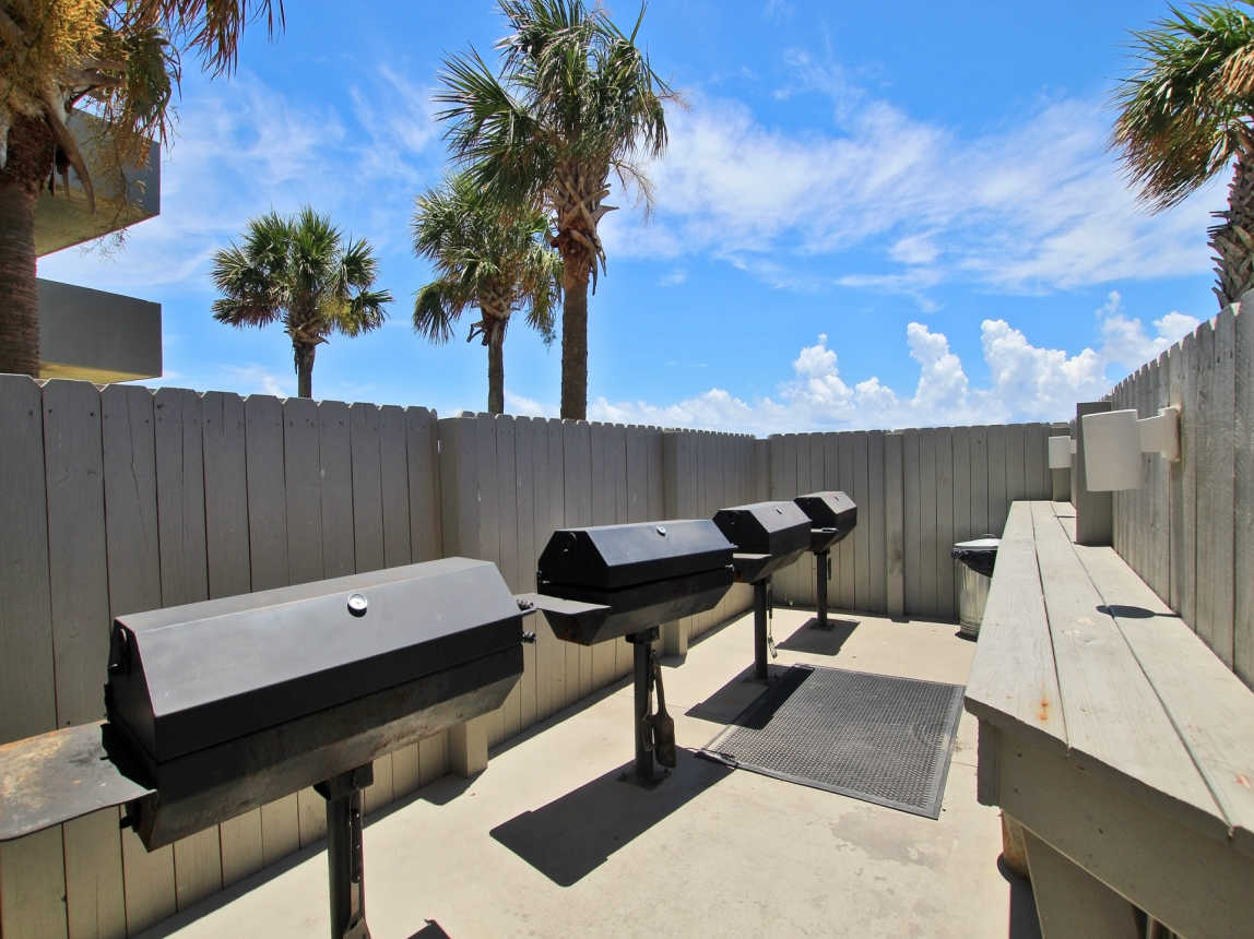 3 - Grilling Area
