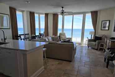 Lighthouse #301 - Luxury E Corner  3br/3ba