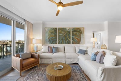 4 Bedroom/ 3 Bath With Amazing Views, You can Have It A