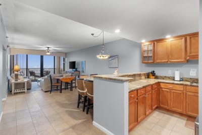 Navarre Towers #1105