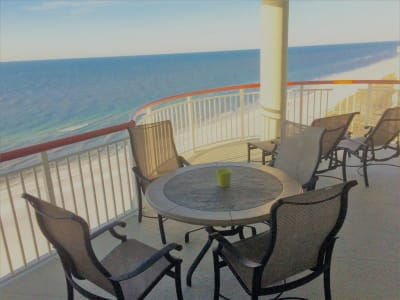 Beach Colony East Resort, 15C Beachfront    