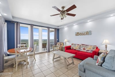1538 Wraparound Balcony Sleeps 10  