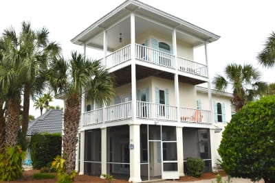 Emma's Estate-Emerald Shores Destin