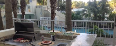 Private Outdoor Kitchen!