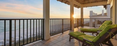 Le Bon Vivant - Beachfront 30A Vacation Rental House with Elevator and Community Pool in Vizcaya - Five Star Properties Destin/30A