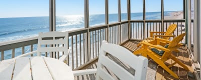 Gulf Front Screened Deck