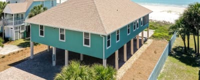 Plenty of Space Under House - Beachfront