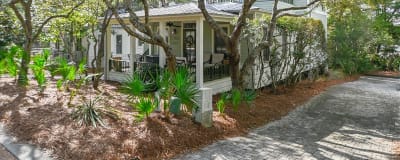 Welcome to "San Souci"!