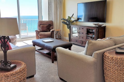 903 - Great 4/4 at the Princess Condos!
