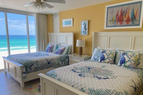 Long Beach Resort -1BR/1BA Condo Beach Front