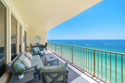 Gulf Crest 2204 - Seas the Day