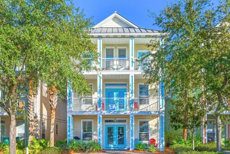 Skip's Delight: Pet Friendly! Pool View