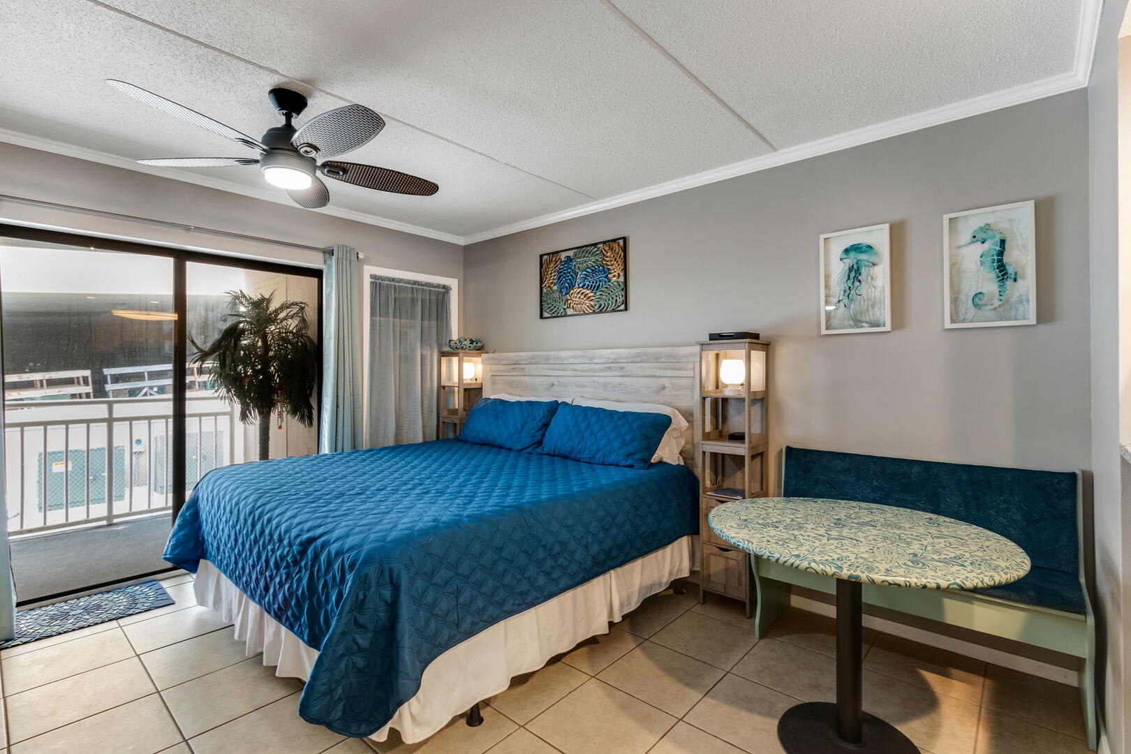 Laptop friendly workspace