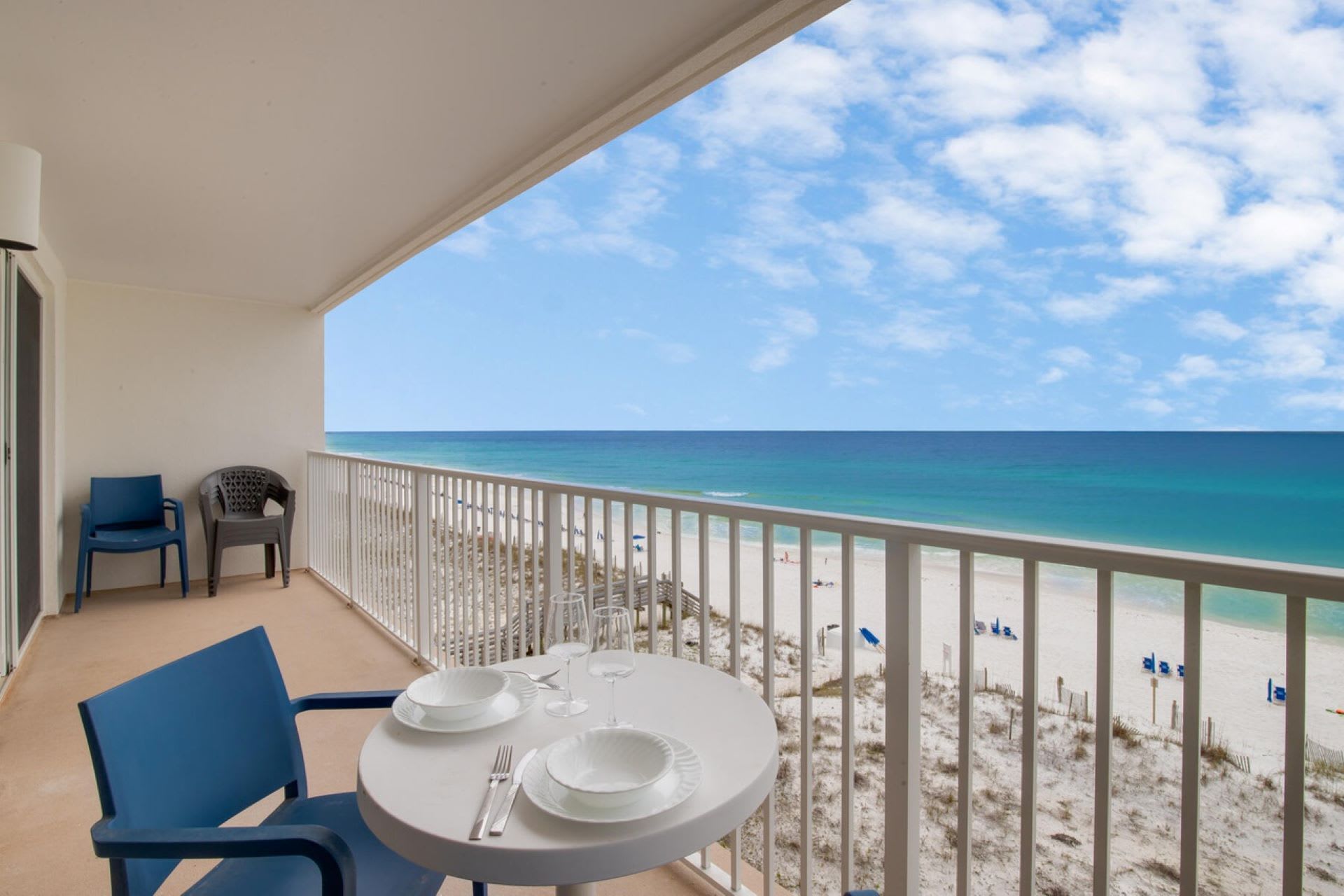 ?? "Dining with a View! Whether it's breakfast or sunset cocktails, this balcony is the perfect spot to soak in the beauty of Okaloosa Island. ???? #BeachsideEscape #OceanBreeze