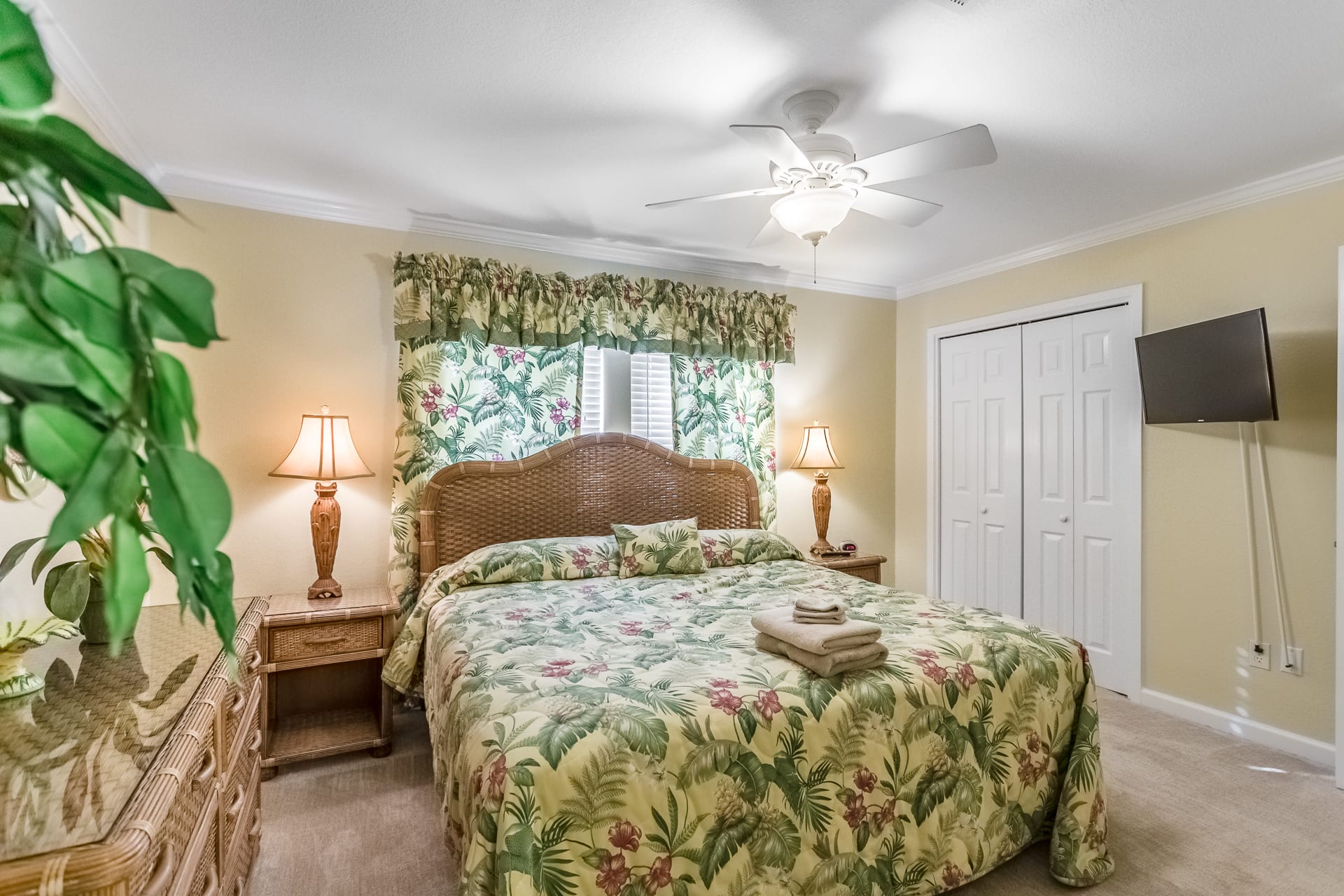 Master Bedroom (King)