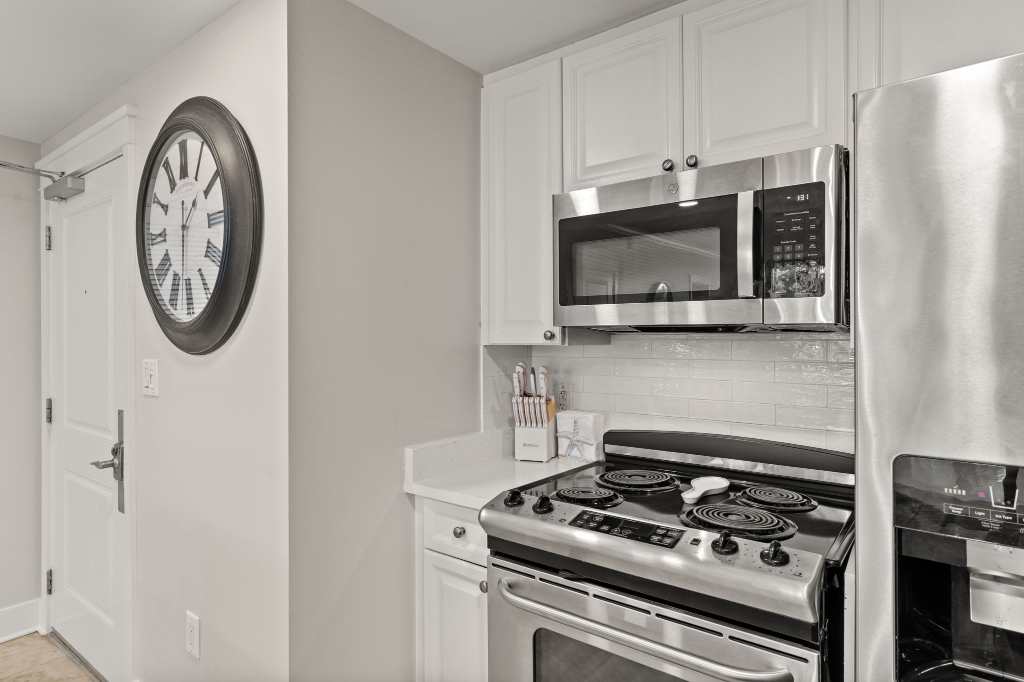 Fully stocked kitchen
