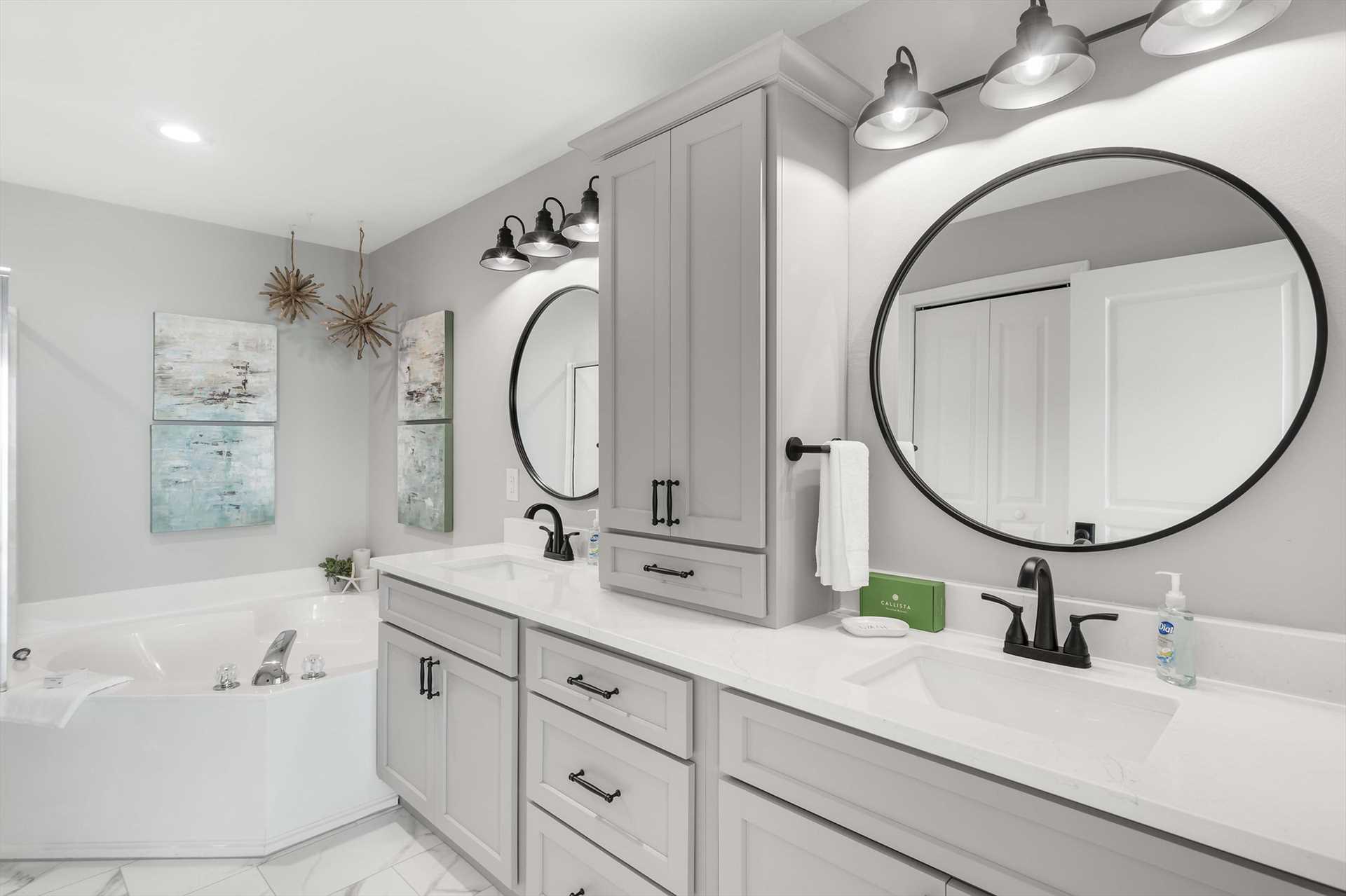 primary Bathroom Beach retreat 406 primary Bathroom Beach retreat 406