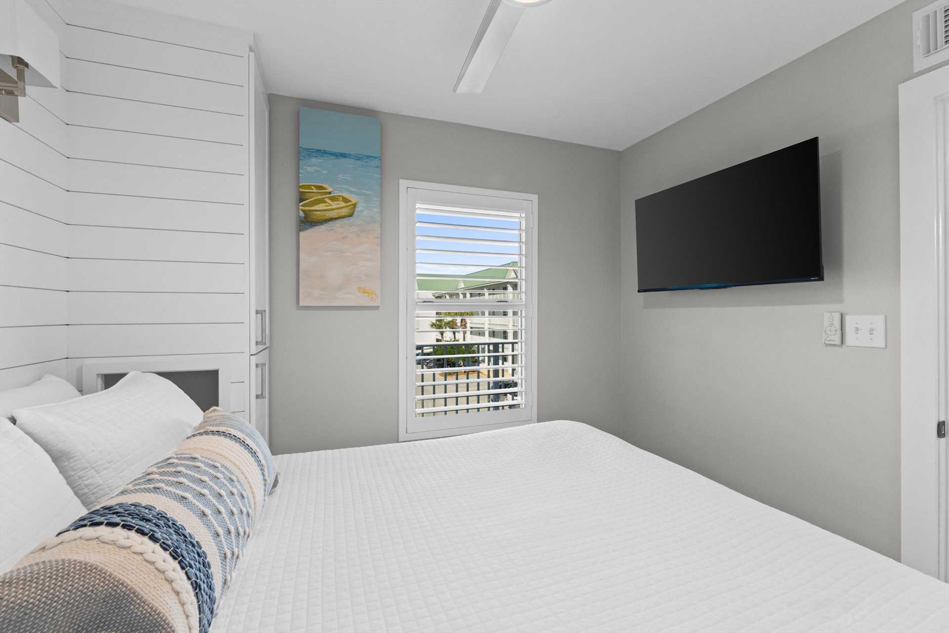 Beach vibes on demand-open the sliders and let the Gulf breeze mingle with the comfy, coastal-chic living space."