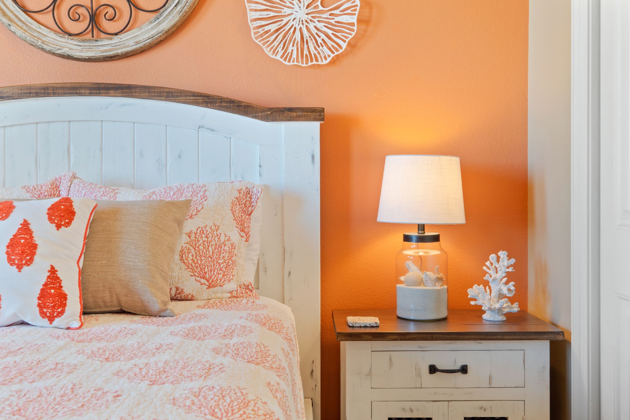 Guest Bedroom 1 (Queen)