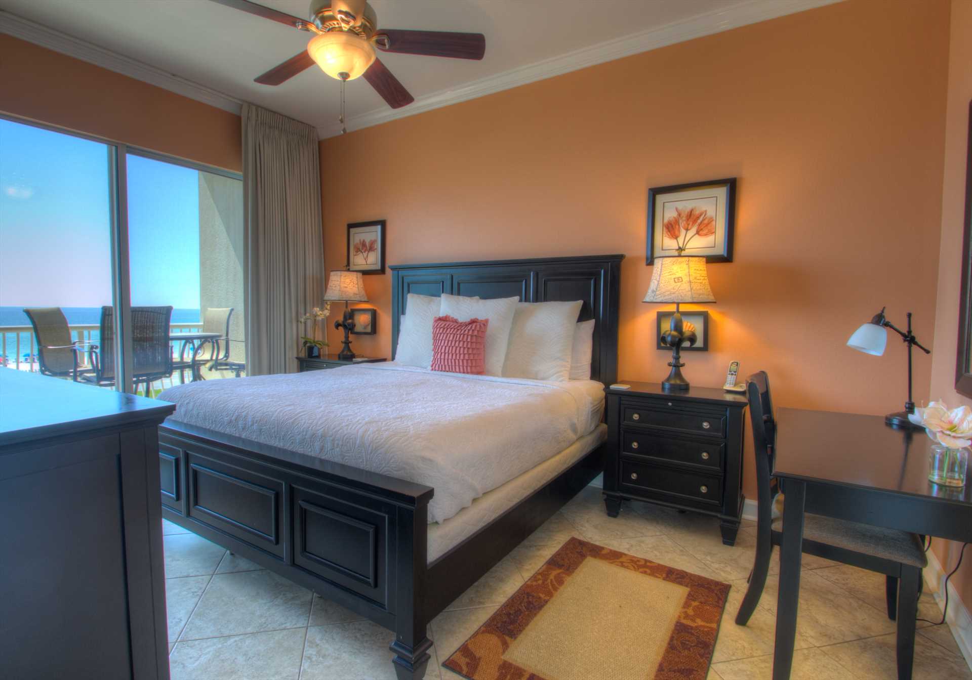 Wake up with a gulf view from your master king bed!