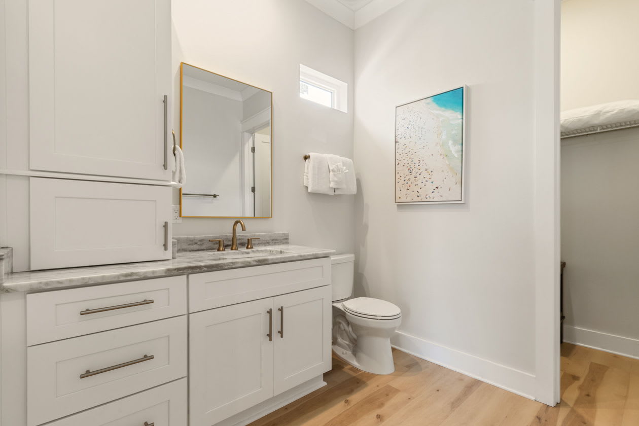 Guest king bedroom 2 ensuite