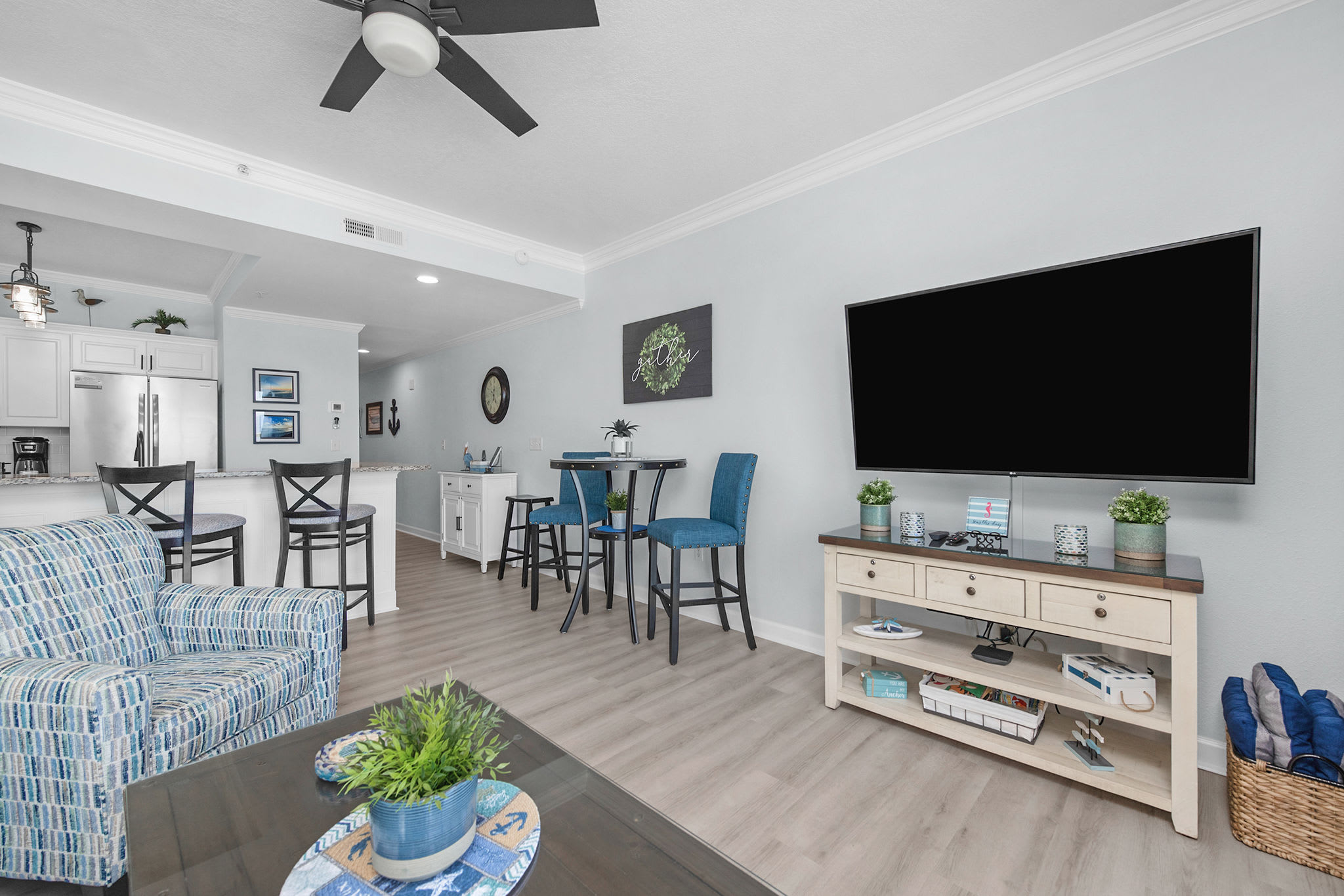 60 inch HDTV ever disappoints for viewing your favorite shows.  