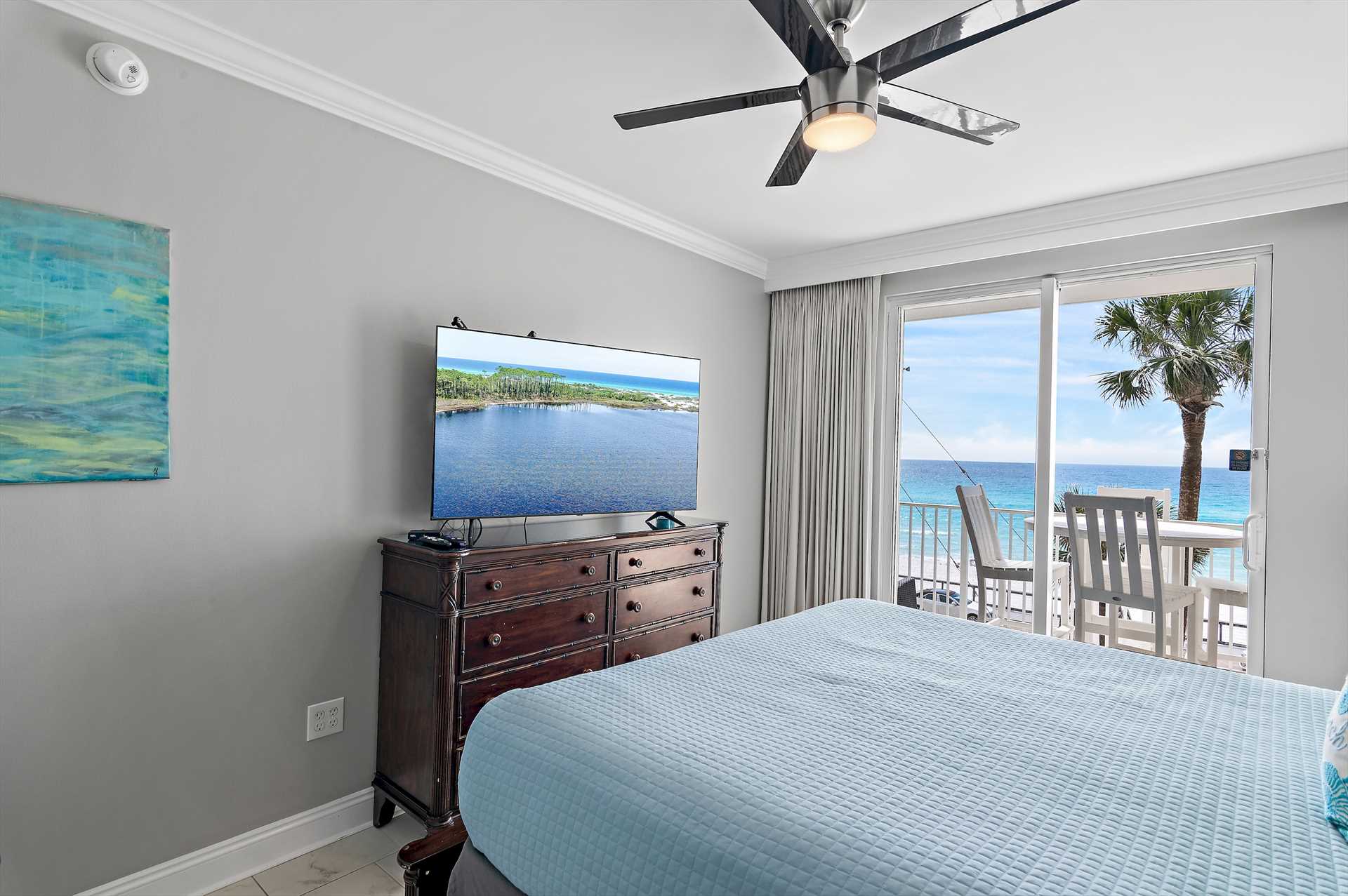 King primary suite with balcony access and gulf iewsKing primary suite with balcony access and ocean views