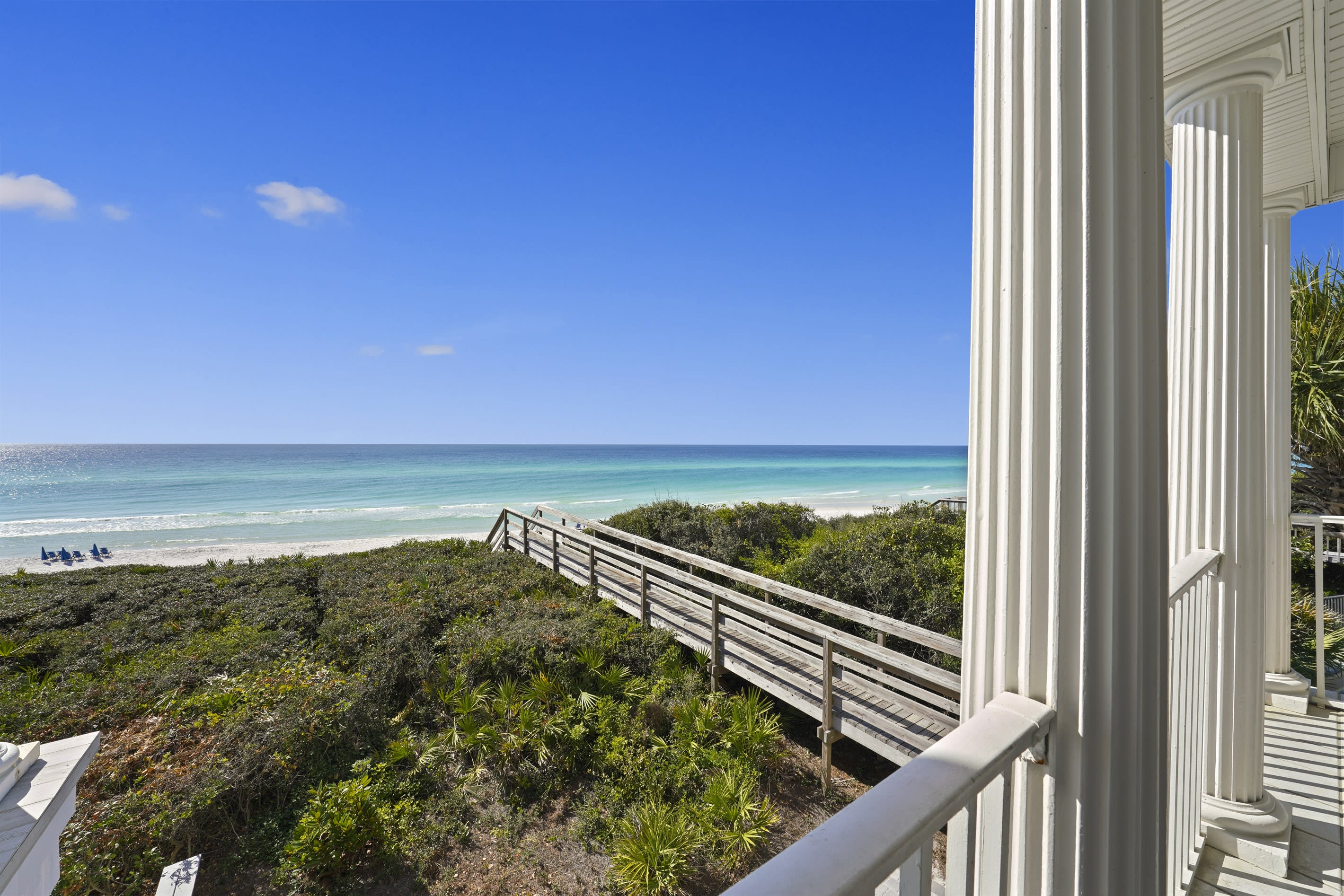 Second floor balcony with Ocean View
