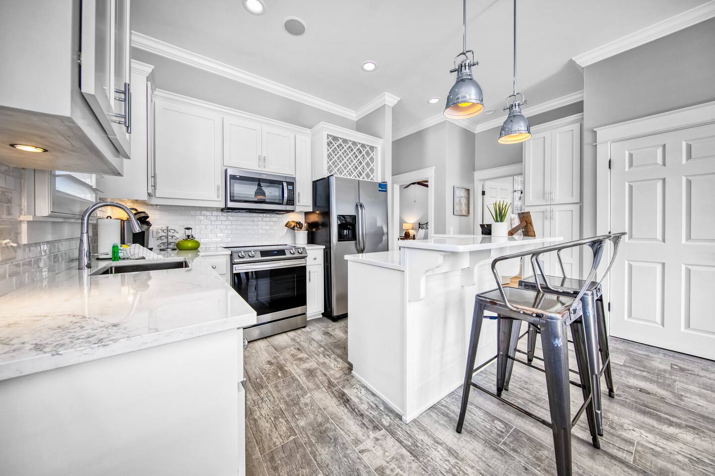 Fully stocked kitchen for a home cooked meal away from home