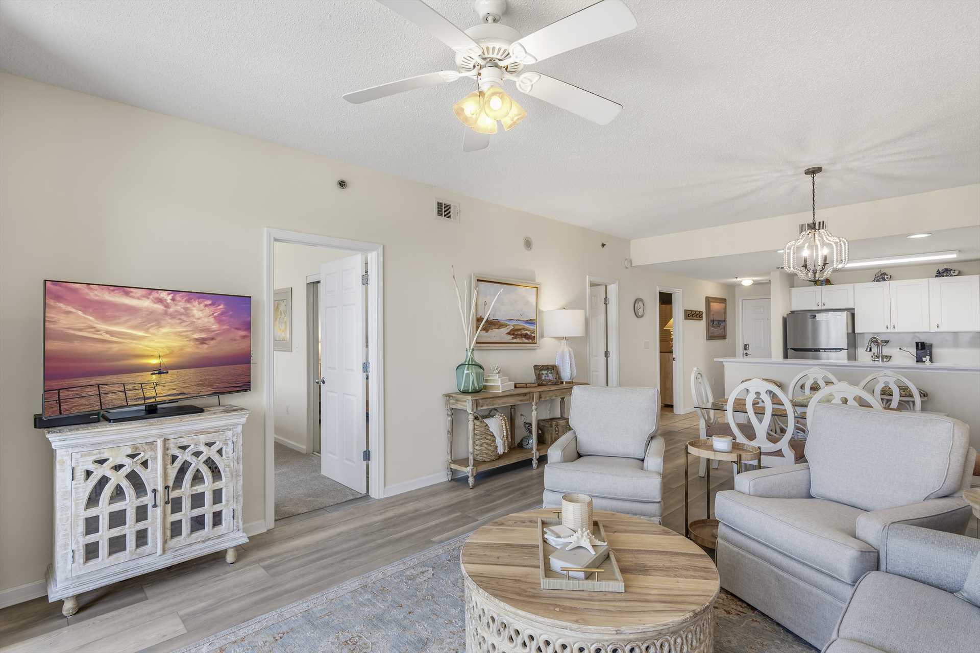 leeward key 305 lliving room