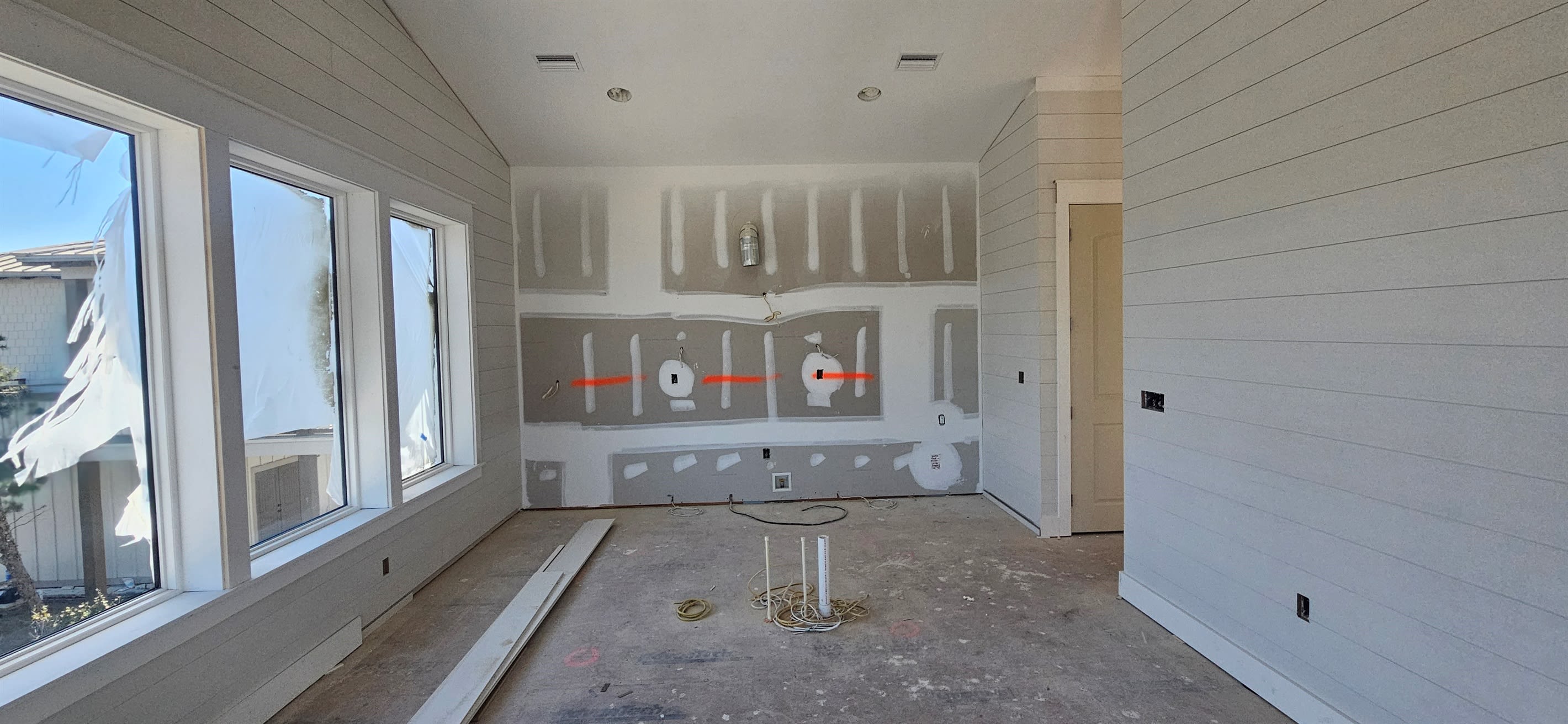 Full Kitchen with Island to seat 4, built in pantry cabinet, fridge, gas stove, oven, microwave, dishwasher & pot filler.