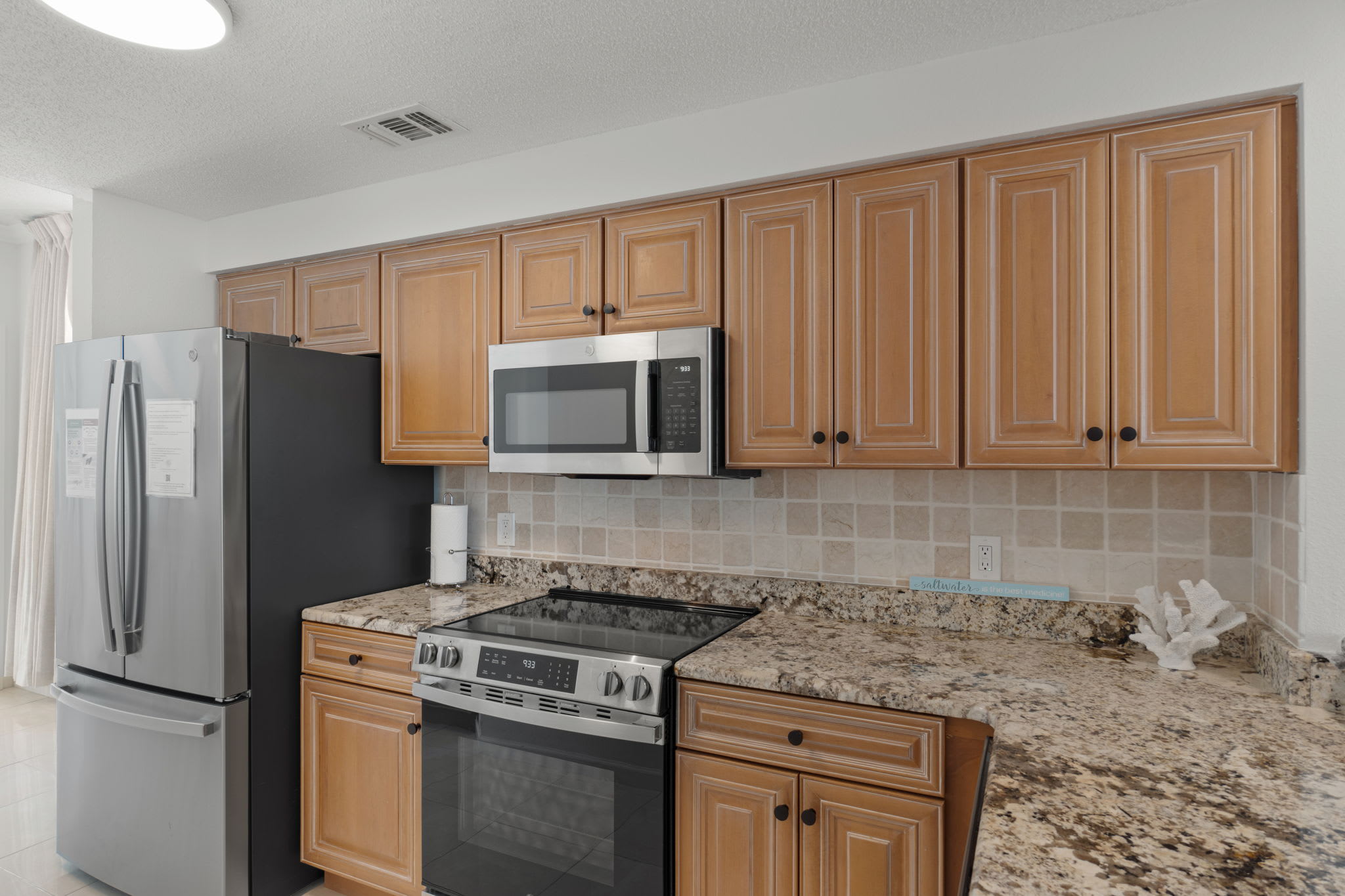 Granite counter tops & all new appliances