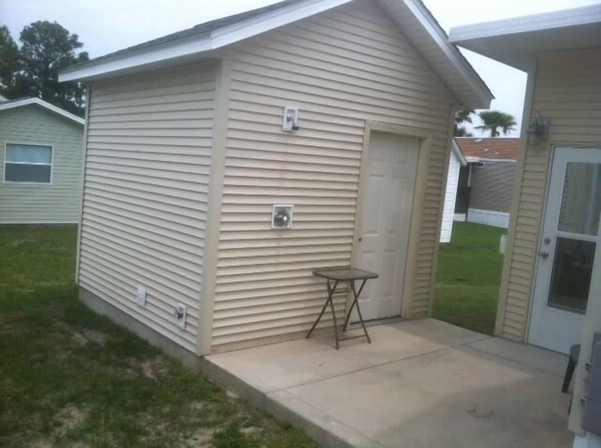 shed with washer dryer
