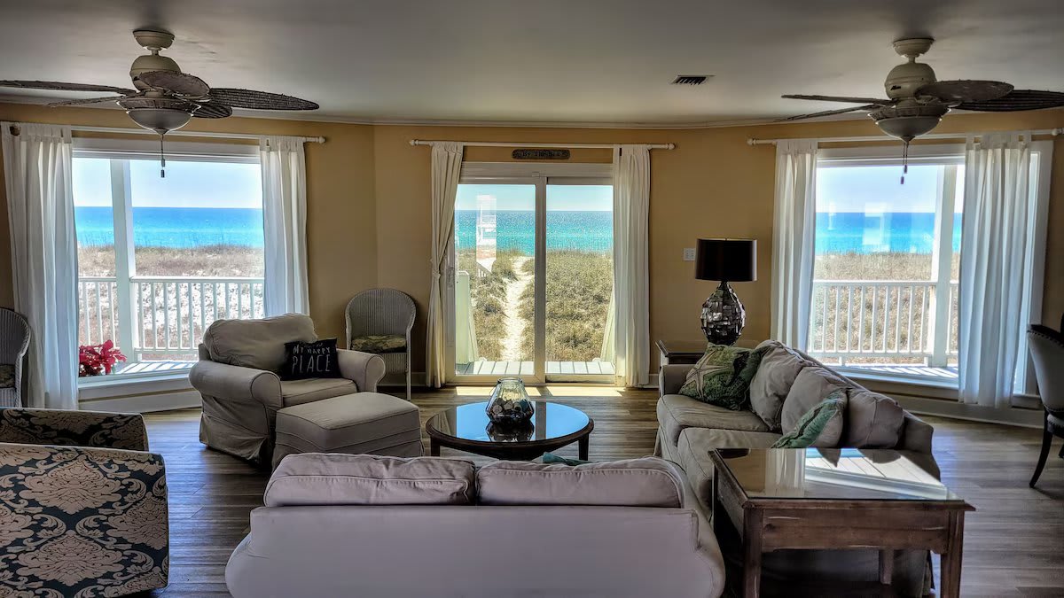 Living area Living area