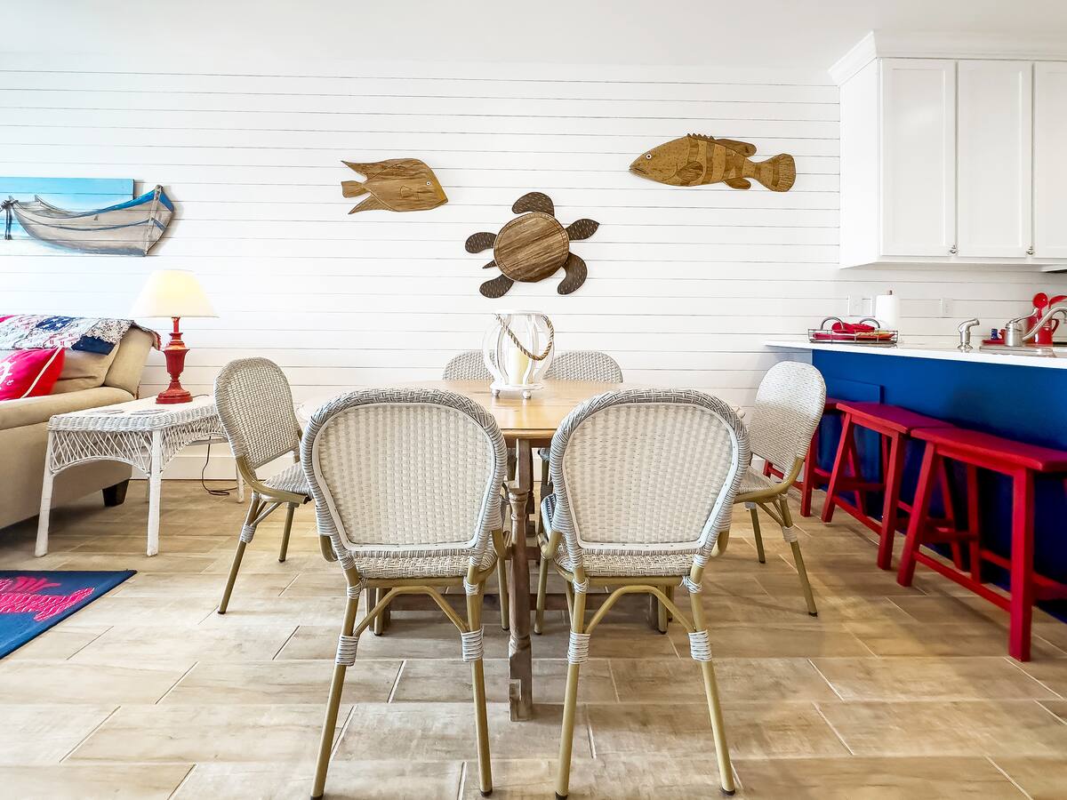 Dining table Dining table