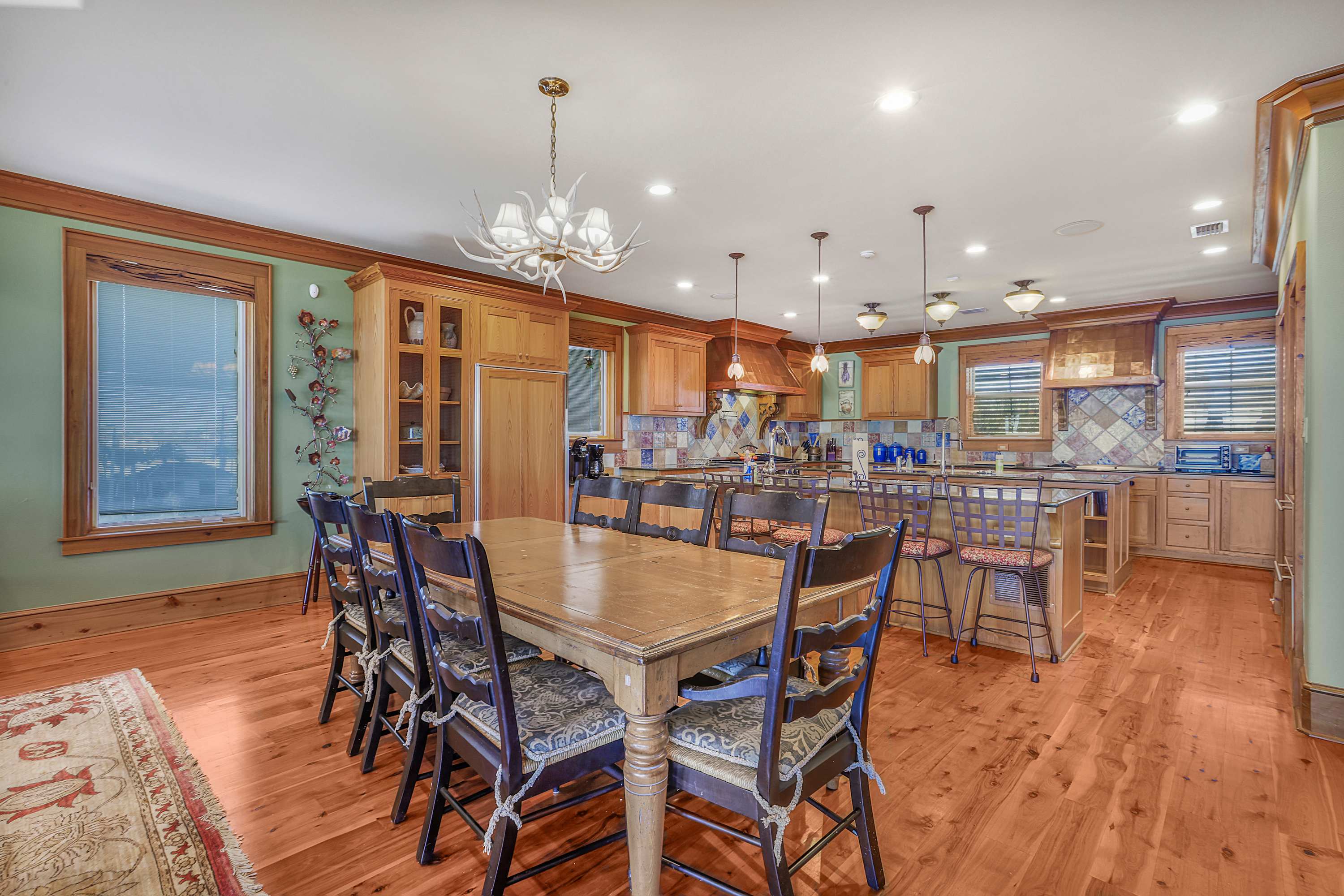 2nd Dining Table Seats 10