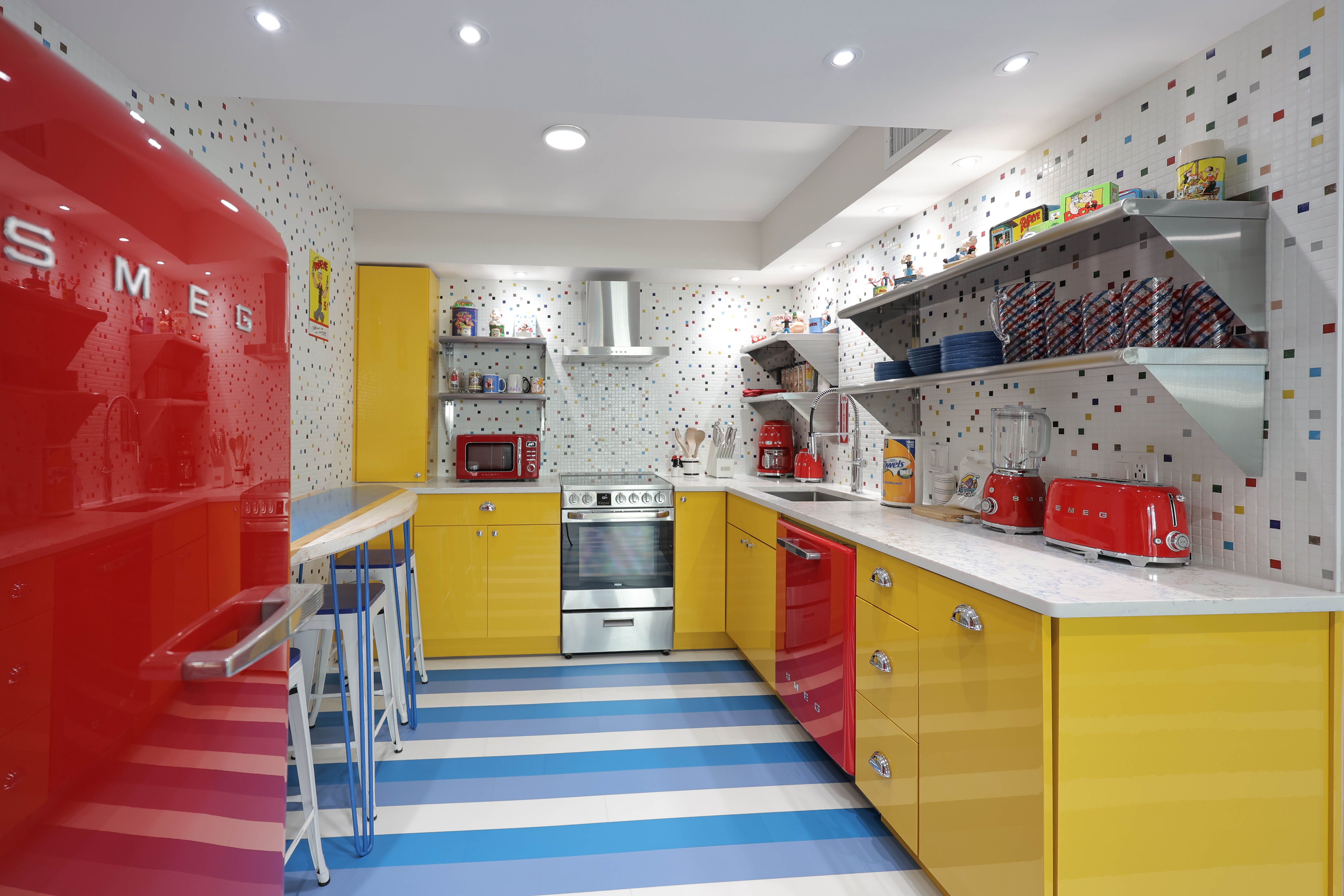 Playful Popeye-themed d&eacute;cor throughout the kitchen.