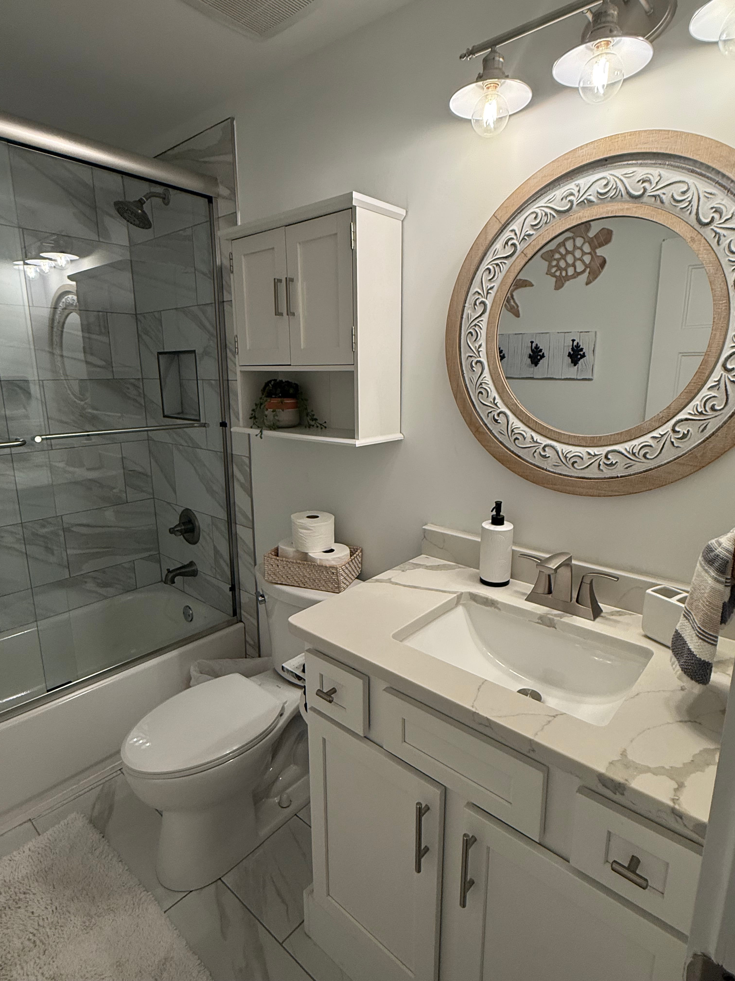 Bathroom 1 - Shower and dressing space