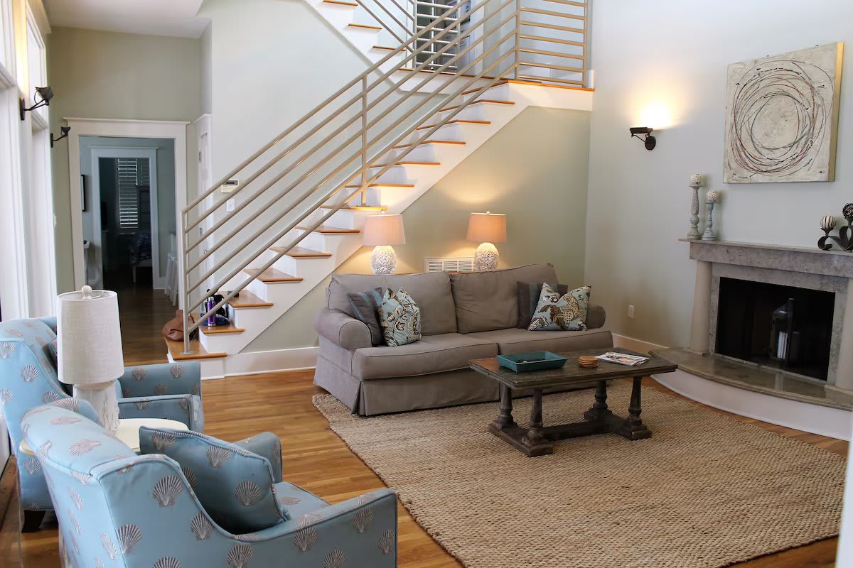 Cozy and spacious living room