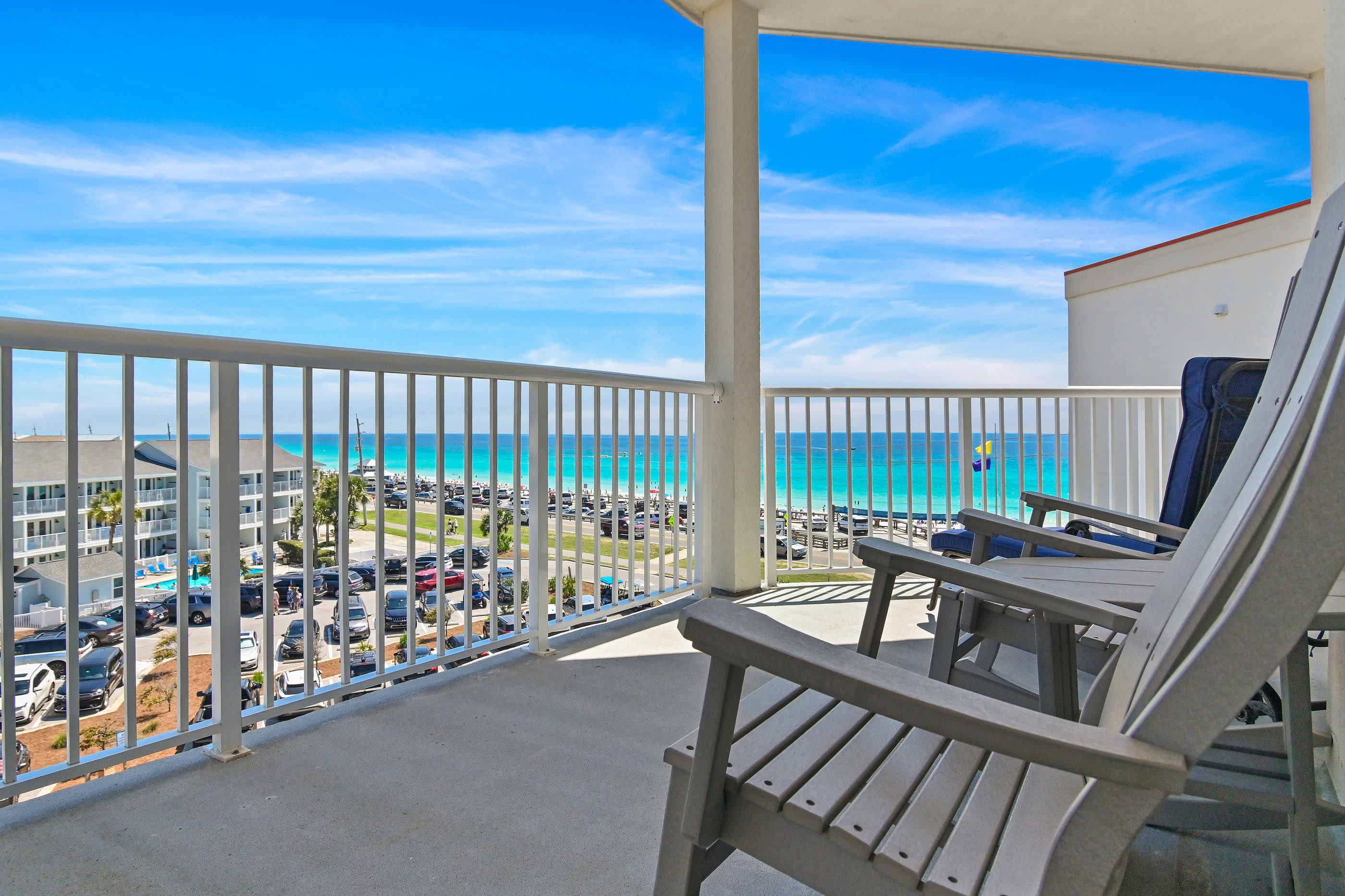 Gulf-front balcony with panoramic views and outdoor seating