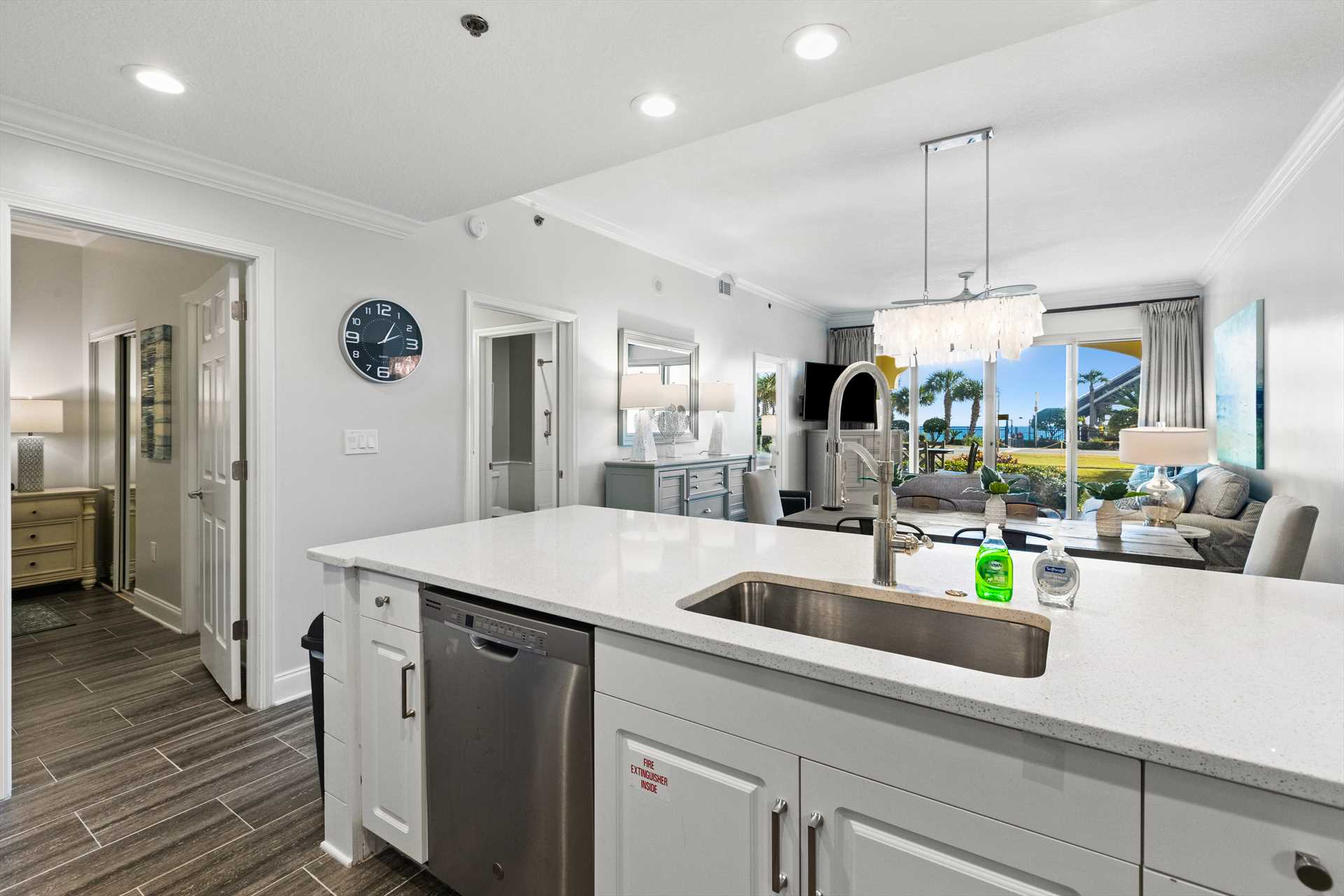 Cook, Dine, Relax - Whether it's coffee at sunrise or cocktails after sunset, this space works for every moment.