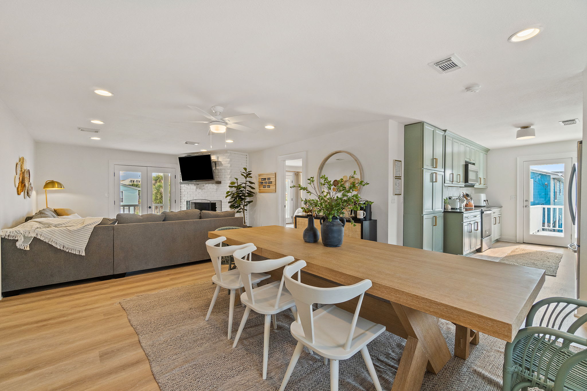 Kitchen is just off the dining area