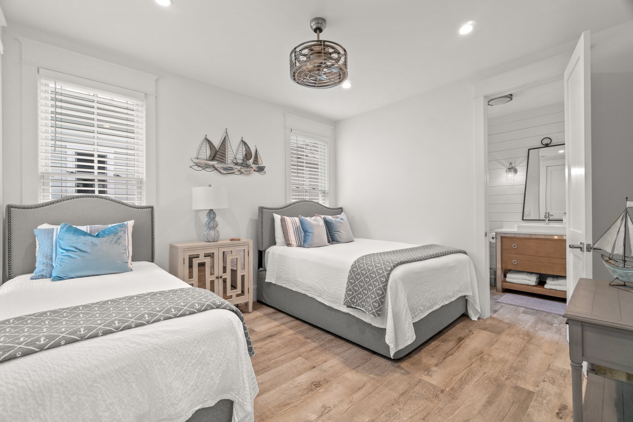 Queen/Twin XL Bedroom