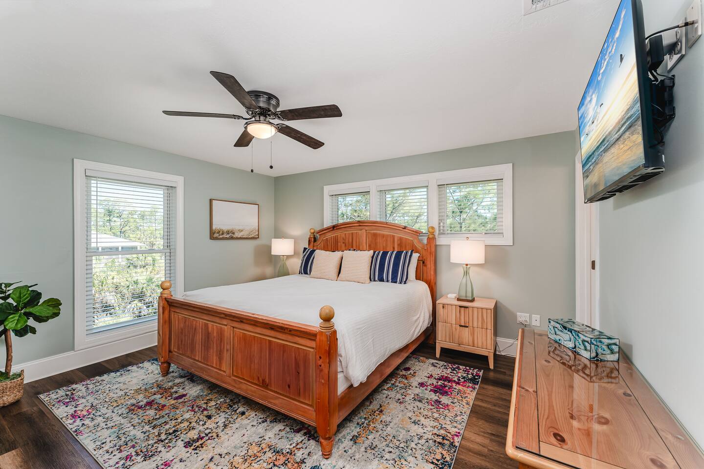 SunScape's Third King Bedroom with En Suite Bath