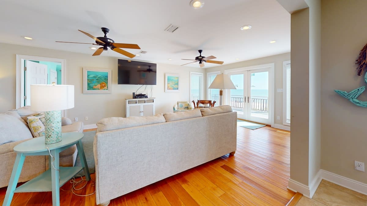 First Floor Living Area