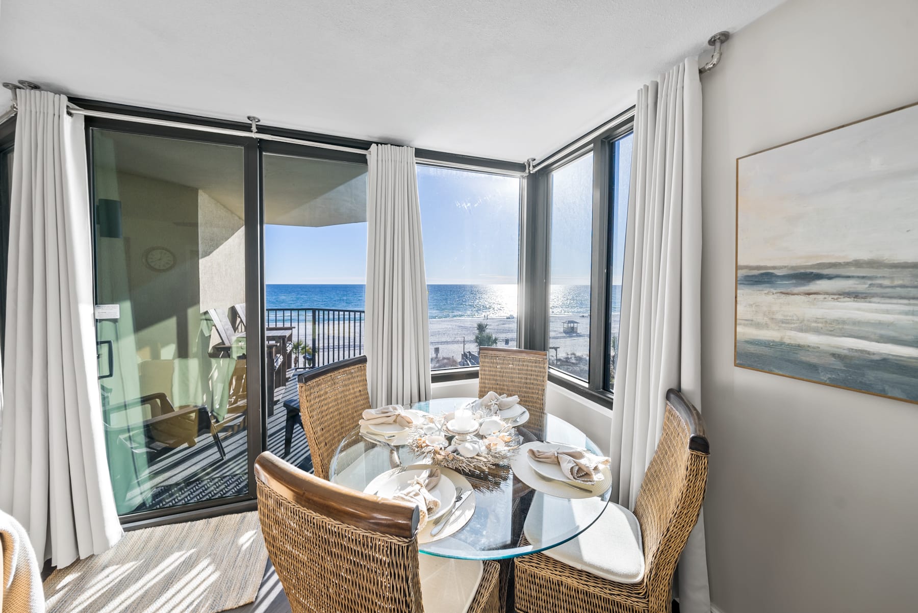 Dining for 4 with Million Dollar Views