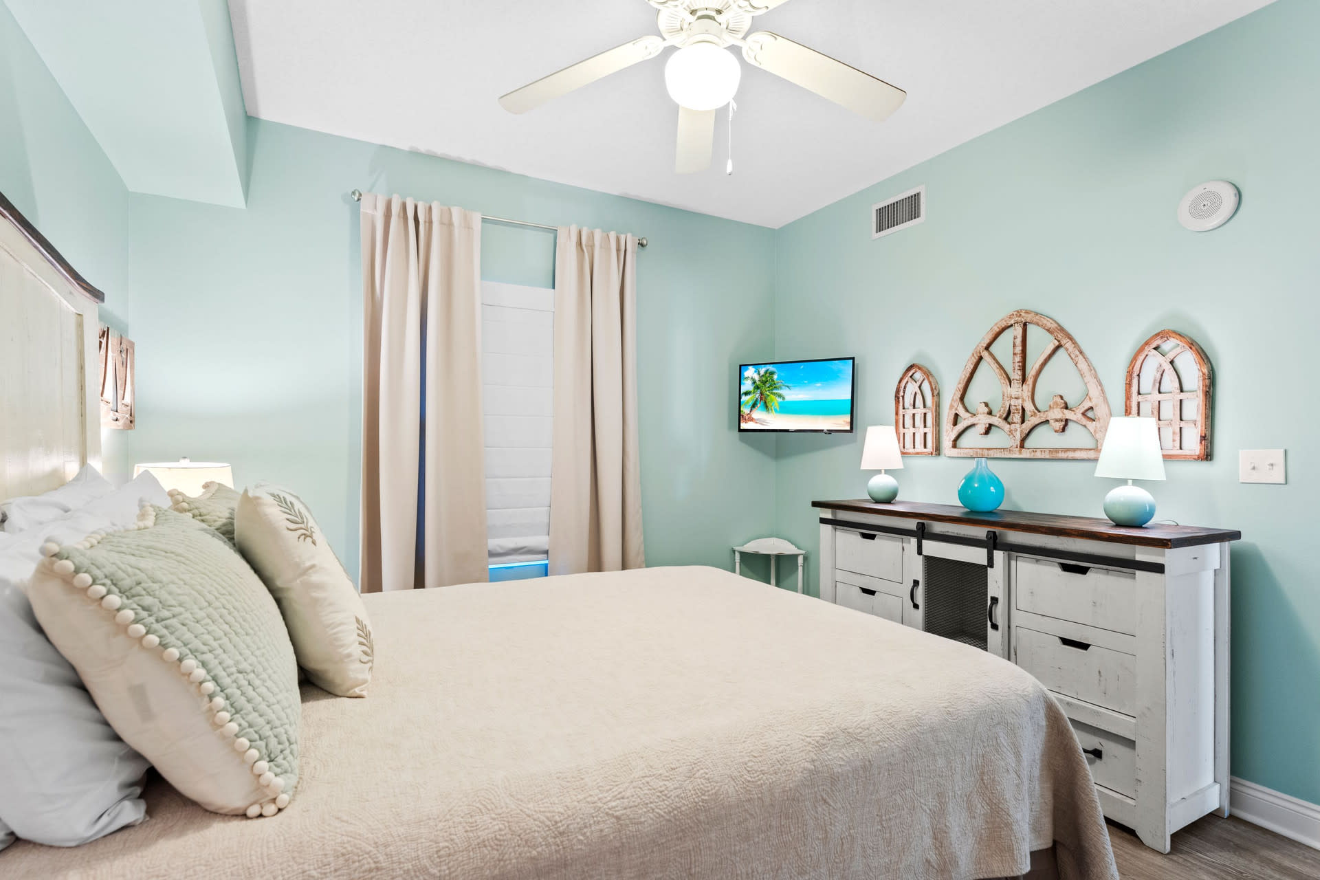 Second Bedroom with Queen Bed